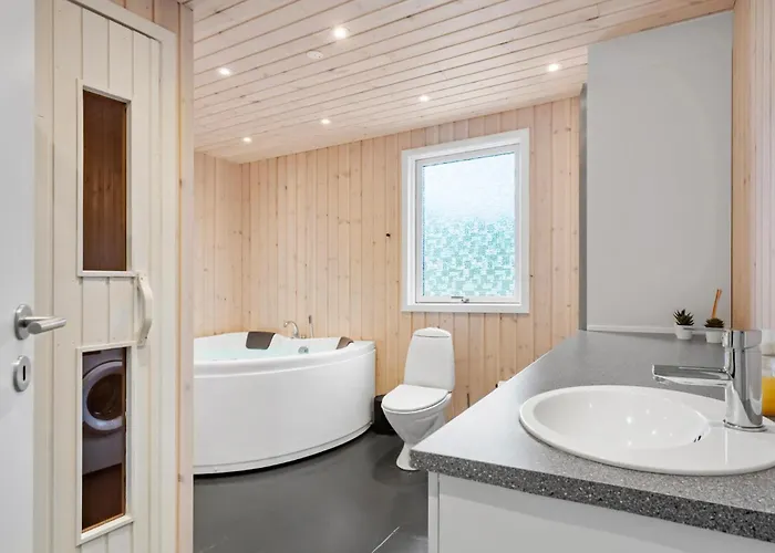 Σπίτι διακοπών Gorgeous In With Sauna